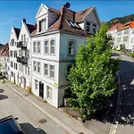 «ladegarden» In * Берген